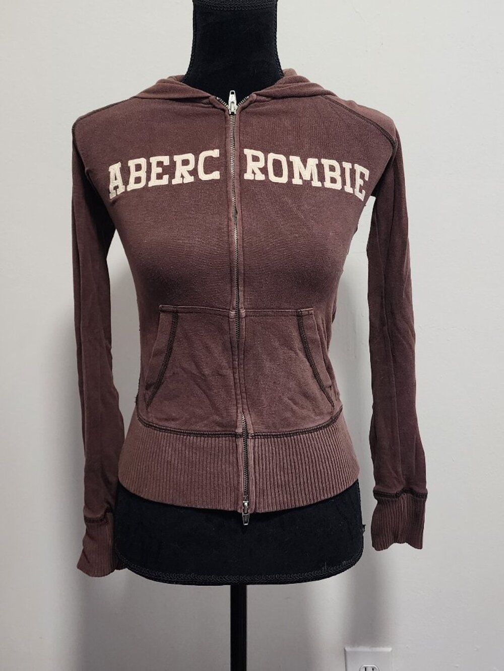 AF Abercrombie & Fitch Women's Vintage Brown Zip up Hoodie M